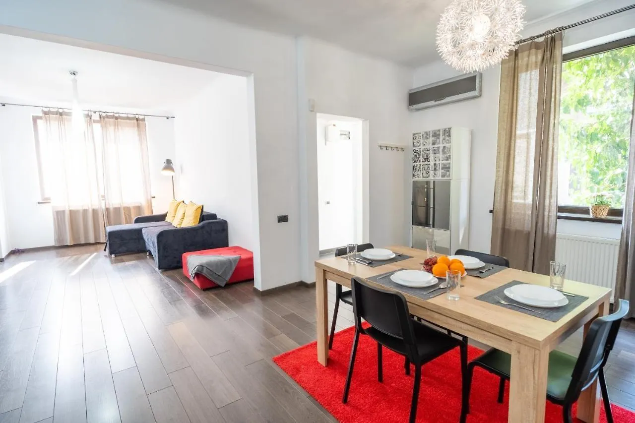 Cozy & Spacious Flat Near Victoriei Square Bucureşti România